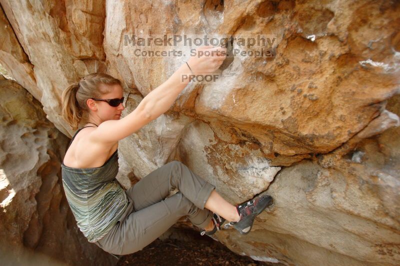 Bouldering in the southeast during Spring Break 2013.
Filename: SRM_20130315_12412624.JPG
Aperture: f/2.8
Shutter Speed: 1/800
Body: Canon EOS-1D Mark II
Lens: Canon EF 16-35mm f/2.8 L