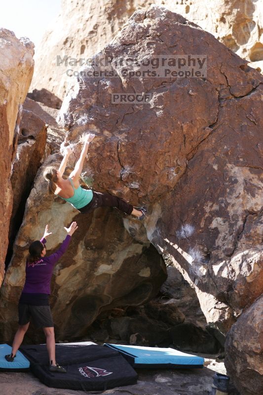 Bouldering during the Hueco Tanks Awesome Fest 14.2.

Filename: srm_20140223_11232056.jpg
Aperture: f/4.0
Shutter Speed: 1/800
Body: Canon EOS-1D Mark II
Lens: Canon EF 85mm f/1.2 L II