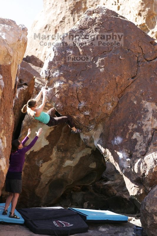 Bouldering during the Hueco Tanks Awesome Fest 14.2.

Filename: srm_20140223_11233057.jpg
Aperture: f/4.0
Shutter Speed: 1/800
Body: Canon EOS-1D Mark II
Lens: Canon EF 85mm f/1.2 L II
