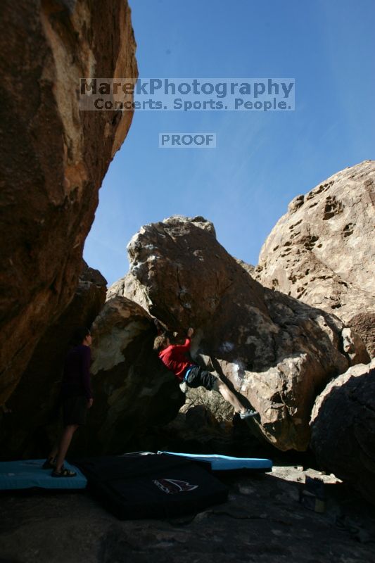 Bouldering during the Hueco Tanks Awesome Fest 14.2.

Filename: srm_20140223_11275880.jpg
Aperture: f/5.6
Shutter Speed: 1/800
Body: Canon EOS-1D Mark II
Lens: Canon EF 16-35mm f/2.8 L
