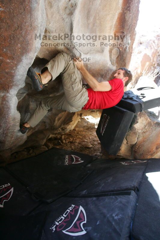 

Filename: SRM_20140528_1226190.JPG
Aperture: f/2.8
Shutter Speed: 1/400
Body: Canon EOS-1D Mark II
Lens: Canon EF 16-35mm f/2.8 L