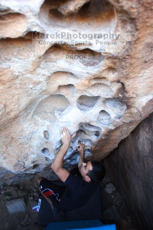 Bouldering in Hueco Tanks on 02/20/2016

Filename: SRM_20160220_1314090.JPG
Aperture: f/2.8
Shutter Speed: 1/250
Body: Canon EOS 20D
Lens: Canon EF 16-35mm f/2.8 L