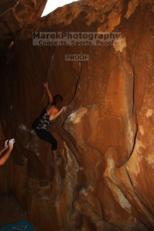 Bouldering in Hueco Tanks on 02/20/2016

Filename: SRM_20160220_1604010.JPG
Aperture: f/5.6
Shutter Speed: 1/250
Body: Canon EOS 20D
Lens: Canon EF 16-35mm f/2.8 L