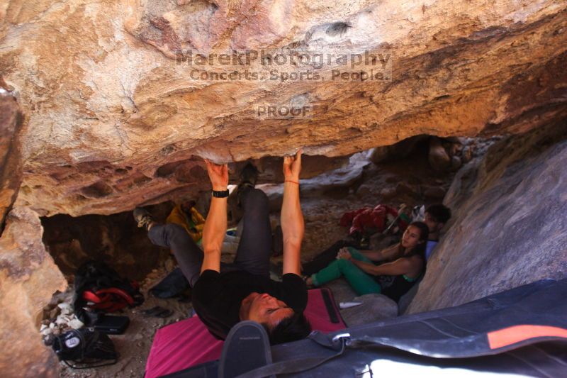 Bouldering in Hueco Tanks on 02/27/2016 with Blue Lizard Climbing and Yoga
Filename: SRM_20160227_1440190.JPG
Aperture: f/2.8
Shutter Speed: 1/250
Body: Canon EOS 20D
Lens: Canon EF 16-35mm f/2.8 L