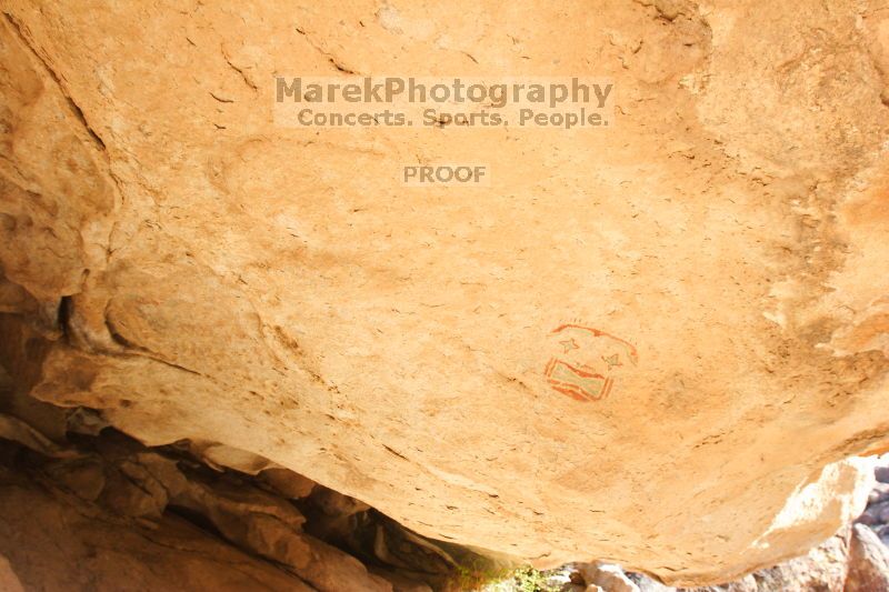 Bouldering in Hueco Tanks on 03/12/2016 with Blue Lizard Climbing and Yoga
Filename: SRM_20160312_1624310.jpg
Aperture: f/5.6
Shutter Speed: 1/80
Body: Canon EOS 20D
Lens: Canon EF 16-35mm f/2.8 L