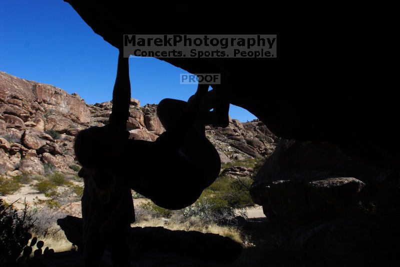 Bouldering in Hueco Tanks on 03/13/2016 with Blue Lizard Climbing and Yoga
Filename: SRM_20160313_1508191.jpg
Aperture: f/9.0
Shutter Speed: 1/250
Body: Canon EOS 20D
Lens: Canon EF 16-35mm f/2.8 L