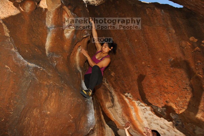 Bouldering in Hueco Tanks on 03/18/2016 with Blue Lizard Climbing and Yoga
Filename: SRM_20160318_1335460.jpg
Aperture: f/6.3
Shutter Speed: 1/250
Body: Canon EOS 20D
Lens: Canon EF 16-35mm f/2.8 L