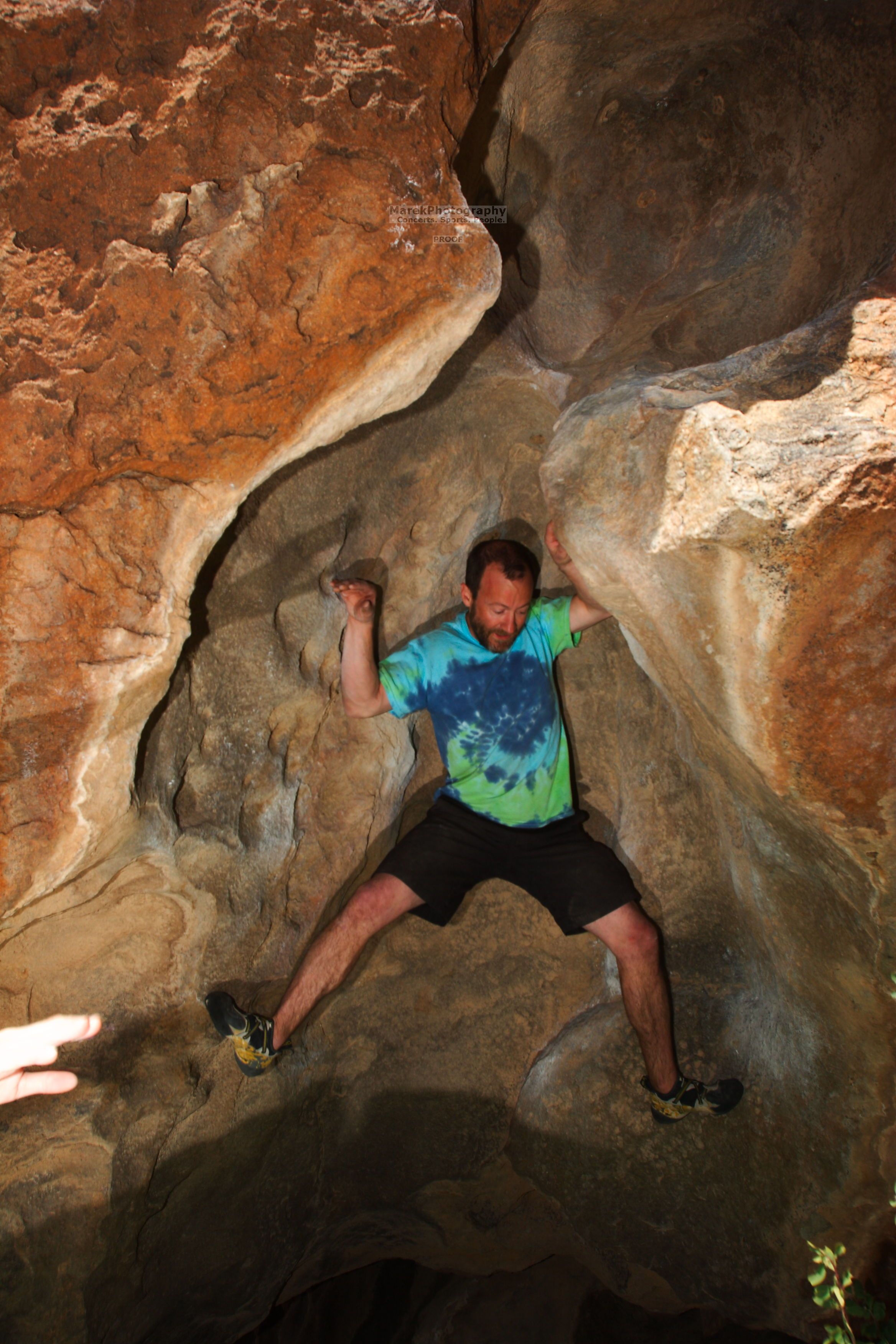 Bouldering in Hueco Tanks on 03/26/2016 with Blue Lizard Climbing and Yoga

Filename: SRM_20160326_1018070.jpg
Aperture: f/8.0
Shutter Speed: 1/250
Body: Canon EOS 20D
Lens: Canon EF 16-35mm f/2.8 L