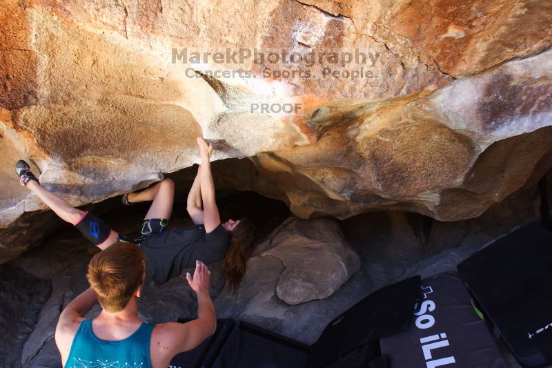 Bouldering in Hueco Tanks on 04/11/2016 with Blue Lizard Climbing and Yoga
Filename: SRM_20160411_1354171.jpg
Aperture: f/5.6
Shutter Speed: 1/250
Body: Canon EOS 20D
Lens: Canon EF 16-35mm f/2.8 L