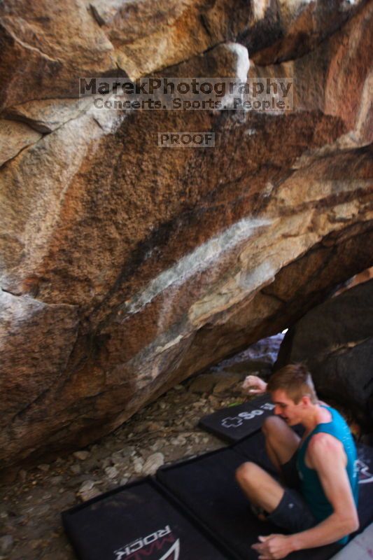 Bouldering in Hueco Tanks on 04/11/2016 with Blue Lizard Climbing and Yoga

Filename: SRM_20160411_1659093.jpg
Aperture: f/3.5
Shutter Speed: 1/320
Body: Canon EOS 20D
Lens: Canon EF 16-35mm f/2.8 L