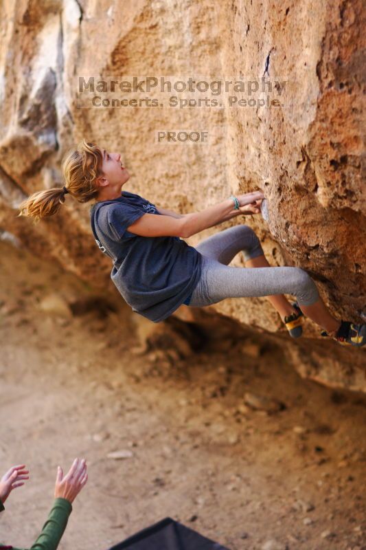 

Filename: SRM_20161120_1427262.jpg
Aperture: f/1.6
Shutter Speed: 1/500
Body: Canon EOS-1D Mark II
Lens: Canon EF 85mm f/1.2 L II