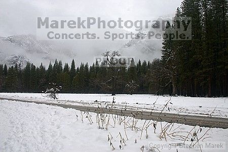 

Filename: crw_6225_std.jpg
Aperture: f/14.0
Shutter Speed: 1/50
Body: Canon EOS DIGITAL REBEL
Lens: Canon EF-S 18-55mm f/3.5-5.6