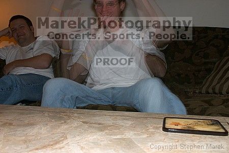 

Filename: crw_6073_std.jpg
Aperture: f/13.0
Shutter Speed: 5/10
Body: Canon EOS DIGITAL REBEL
Lens: Canon EF-S 18-55mm f/3.5-5.6