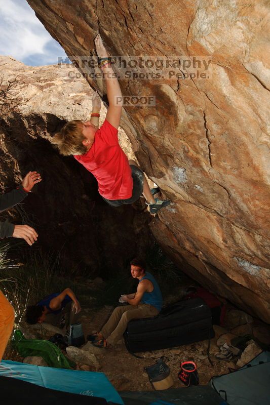 

Filename: SRM_20161124_1449400.jpg
Aperture: f/8.0
Shutter Speed: 1/200
Body: Canon EOS-1D Mark II
Lens: Canon EF 16-35mm f/2.8 L