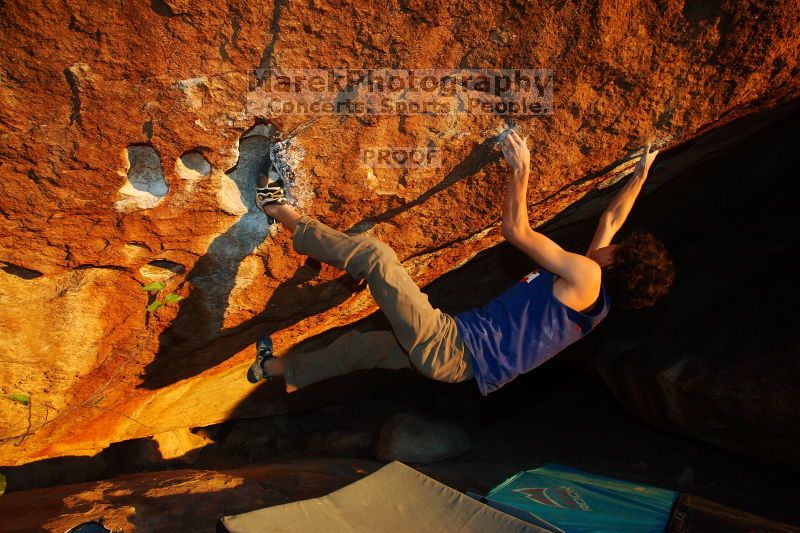 

Filename: SRM_20161124_1908460.jpg
Aperture: f/8.0
Shutter Speed: 1/250
Body: Canon EOS-1D Mark II
Lens: Canon EF 16-35mm f/2.8 L