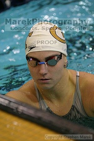 

Filename: crw_4311_std.jpg
Aperture: f/2.8
Shutter Speed: 1/500
Body: Canon EOS DIGITAL REBEL
Lens: Canon EF 80-200mm f/2.8 L