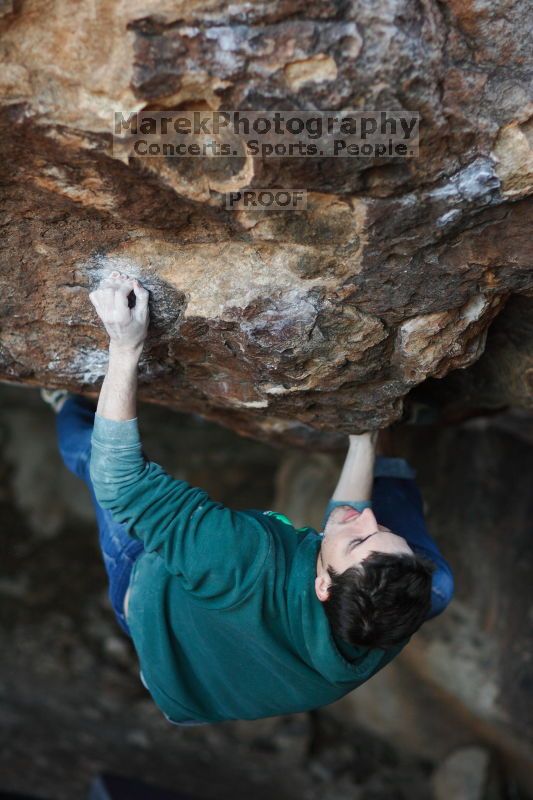 

Filename: SRM_20161209_1847321.jpg
Aperture: f/1.8
Shutter Speed: 1/640
Body: Canon EOS-1D Mark II
Lens: Canon EF 85mm f/1.2 L II