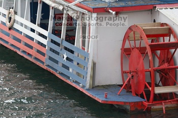 Photos from Town Lake Hike & Bike trail in Austin, TX.  From the east side of the First Street South bridge.

Filename: SRM_20060312_095300_9.jpg
Aperture: f/6.3
Shutter Speed: 1/250
Body: Canon EOS 20D
Lens: Canon EF 80-200mm f/2.8 L