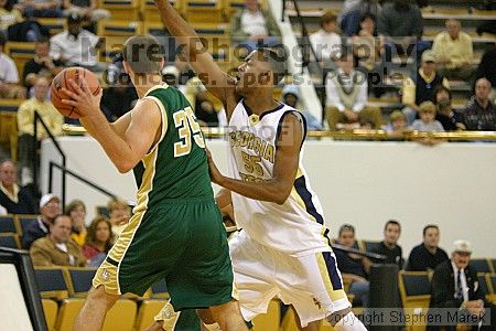 

Filename: img_4082_std.jpg
Aperture: f/2.8
Shutter Speed: 1/500
Body: Canon EOS DIGITAL REBEL
Lens: Canon EF 80-200mm f/2.8 L