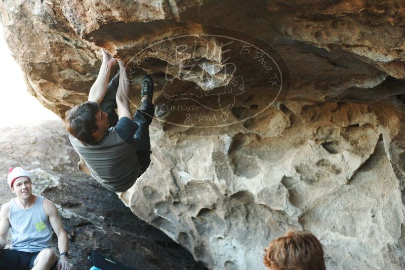 

Filename: SRM_20161215_1819270.jpg
Aperture: f/2.8
Shutter Speed: 1/320
Body: Canon EOS-1D Mark II
Lens: Canon EF 50mm f/1.8 II