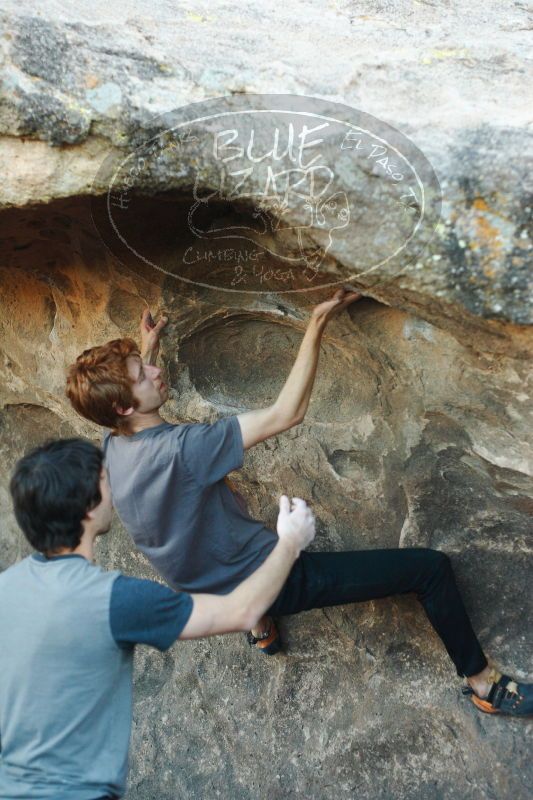 

Filename: SRM_20161215_1822560.jpg
Aperture: f/2.8
Shutter Speed: 1/400
Body: Canon EOS-1D Mark II
Lens: Canon EF 50mm f/1.8 II