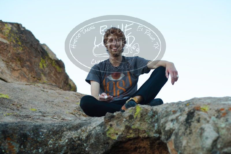 

Filename: SRM_20161215_1823541.jpg
Aperture: f/2.8
Shutter Speed: 1/400
Body: Canon EOS-1D Mark II
Lens: Canon EF 50mm f/1.8 II