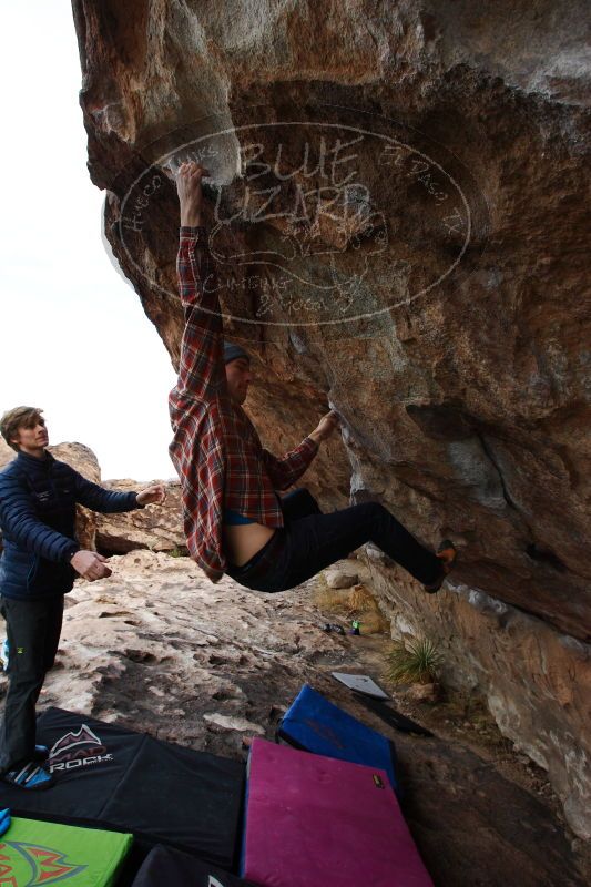 

Filename: SRM_20161225_1122073.jpg
Aperture: f/7.1
Shutter Speed: 1/250
Body: Canon EOS-1D Mark II
Lens: Canon EF 16-35mm f/2.8 L