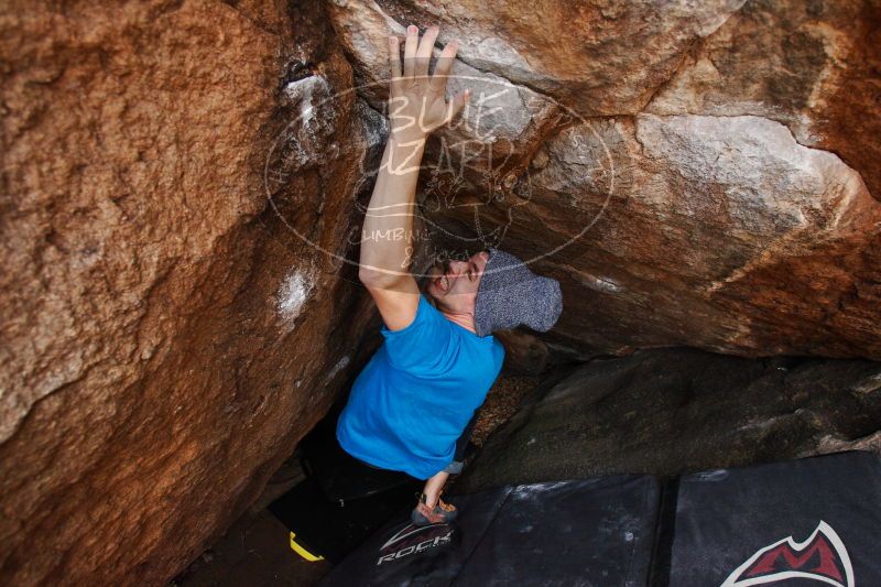 

Filename: SRM_20161223_1244582.jpg
Aperture: f/4.0
Shutter Speed: 1/500
Body: Canon EOS-1D Mark II
Lens: Canon EF 16-35mm f/2.8 L