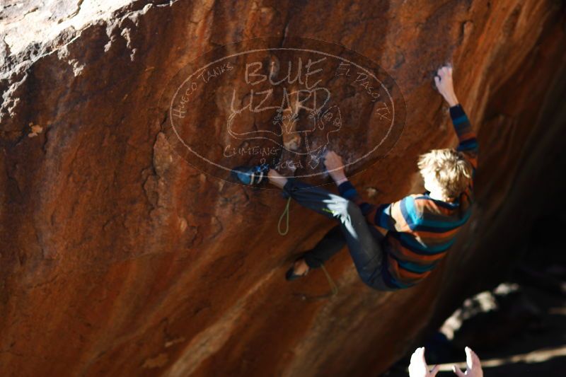 

Filename: SRM_20161225_1716193.jpg
Aperture: f/2.0
Shutter Speed: 1/1250
Body: Canon EOS-1D Mark II
Lens: Canon EF 85mm f/1.2 L II