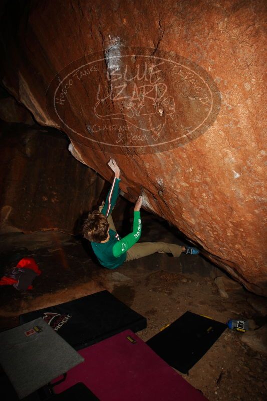 

Filename: SRM_20161222_1631270.jpg
Aperture: f/9.0
Shutter Speed: 1/250
Body: Canon EOS-1D Mark II
Lens: Canon EF 16-35mm f/2.8 L