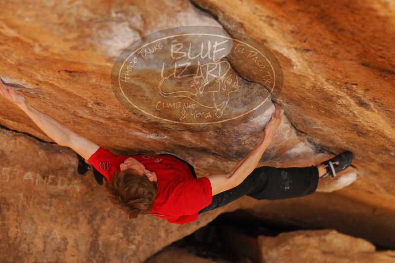 

Filename: SRM_20161226_1739071.jpg
Aperture: f/2.0
Shutter Speed: 1/800
Body: Canon EOS-1D Mark II
Lens: Canon EF 85mm f/1.2 L II