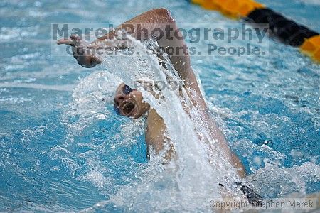 Matt Figh competes in freestyle against the University of Tennessee.
Filename: crw_2234_std.jpg
Aperture: f/2.8
Shutter Speed: 1/640
Body: Canon EOS DIGITAL REBEL
Lens: Canon EF 80-200mm f/2.8 L