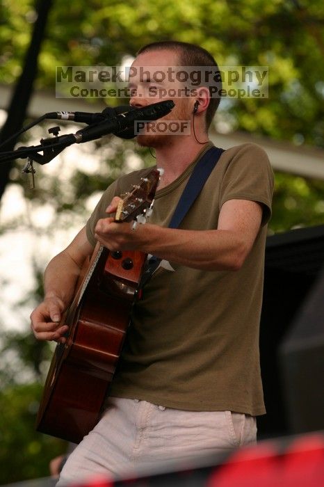 Damien Rice performs on the 99X stage on the second day of Music Midtown, 2004.

Filename: IMG_6334.jpg
Aperture: f/5.0
Shutter Speed: 1/320
Body: Canon EOS DIGITAL REBEL
Lens: Canon EF 80-200mm f/2.8 L