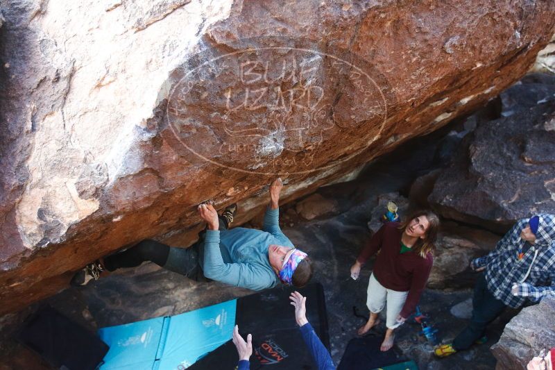 

Filename: SRM_20170103_1815001.jpg
Aperture: f/3.2
Shutter Speed: 1/250
Body: Canon EOS-1D Mark II
Lens: Canon EF 16-35mm f/2.8 L