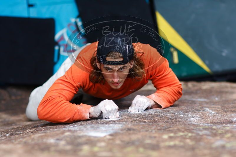 

Filename: SRM_20170105_1603221.jpg
Aperture: f/2.0
Shutter Speed: 1/640
Body: Canon EOS-1D Mark II
Lens: Canon EF 85mm f/1.2 L II