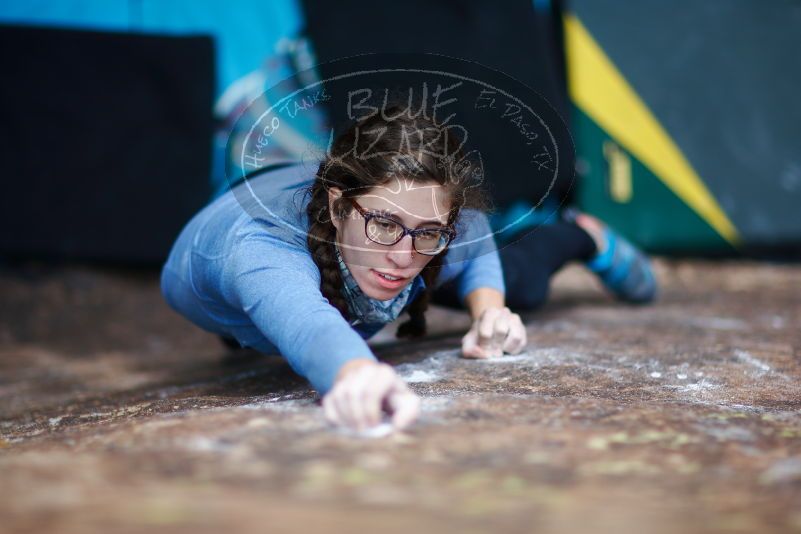 

Filename: SRM_20170105_1604116.jpg
Aperture: f/1.2
Shutter Speed: 1/1600
Body: Canon EOS-1D Mark II
Lens: Canon EF 85mm f/1.2 L II