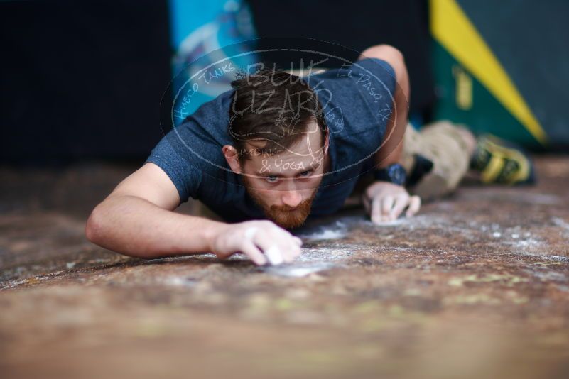 

Filename: SRM_20170105_1605052.jpg
Aperture: f/1.2
Shutter Speed: 1/1600
Body: Canon EOS-1D Mark II
Lens: Canon EF 85mm f/1.2 L II