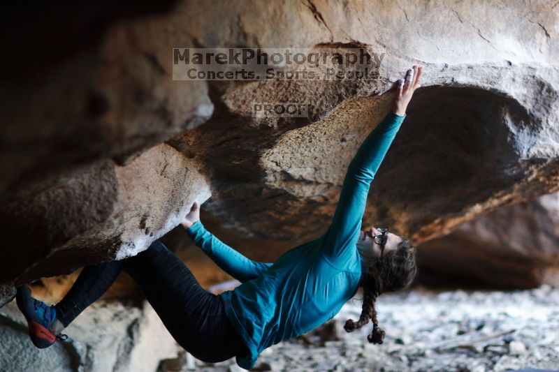 

Filename: SRM_20170129_1028221.jpg
Aperture: f/1.6
Shutter Speed: 1/250
Body: Canon EOS-1D Mark II
Lens: Canon EF 85mm f/1.2 L II