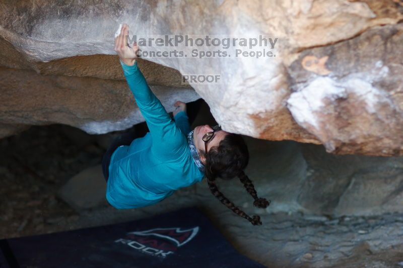 

Filename: SRM_20170129_1046081.jpg
Aperture: f/2.0
Shutter Speed: 1/250
Body: Canon EOS-1D Mark II
Lens: Canon EF 85mm f/1.2 L II