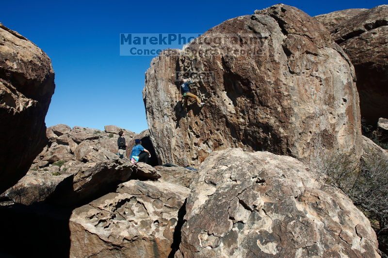 

Filename: SRM_20170129_1304252.jpg
Aperture: f/9.0
Shutter Speed: 1/500
Body: Canon EOS-1D Mark II
Lens: Canon EF 16-35mm f/2.8 L