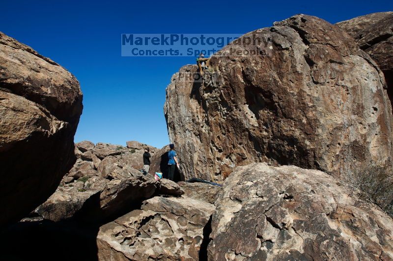 

Filename: SRM_20170129_1306060.jpg
Aperture: f/10.0
Shutter Speed: 1/500
Body: Canon EOS-1D Mark II
Lens: Canon EF 16-35mm f/2.8 L