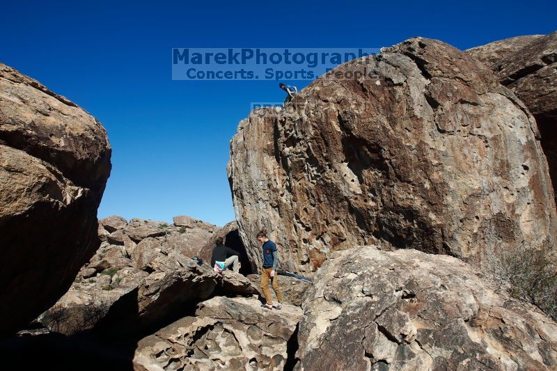 

Filename: SRM_20170129_1311390.jpg
Aperture: f/9.0
Shutter Speed: 1/500
Body: Canon EOS-1D Mark II
Lens: Canon EF 16-35mm f/2.8 L