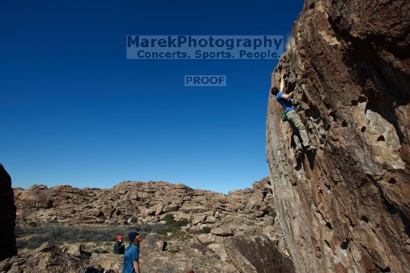 

Filename: SRM_20170129_1319540.jpg
Aperture: f/8.0
Shutter Speed: 1/250
Body: Canon EOS-1D Mark II
Lens: Canon EF 16-35mm f/2.8 L