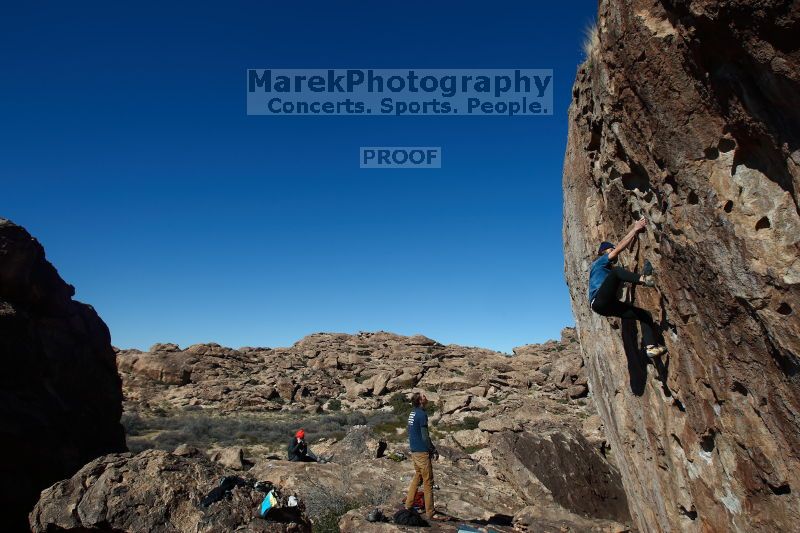 

Filename: SRM_20170129_1321570.jpg
Aperture: f/8.0
Shutter Speed: 1/250
Body: Canon EOS-1D Mark II
Lens: Canon EF 16-35mm f/2.8 L