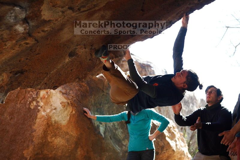 

Filename: SRM_20170129_1504181.jpg
Aperture: f/4.0
Shutter Speed: 1/640
Body: Canon EOS-1D Mark II
Lens: Canon EF 85mm f/1.2 L II