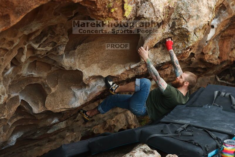 

Filename: SRM_20170218_1526530.jpg
Aperture: f/4.0
Shutter Speed: 1/200
Body: Canon EOS-1D Mark II
Lens: Canon EF 50mm f/1.8 II