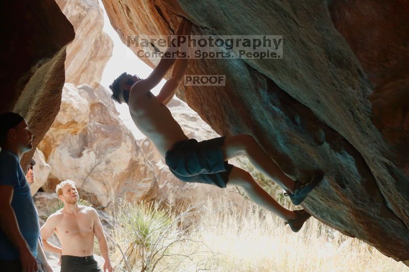 

Filename: SRM_20170311_1123501.jpg
Aperture: f/4.0
Shutter Speed: 1/320
Body: Canon EOS-1D Mark II
Lens: Canon EF 50mm f/1.8 II