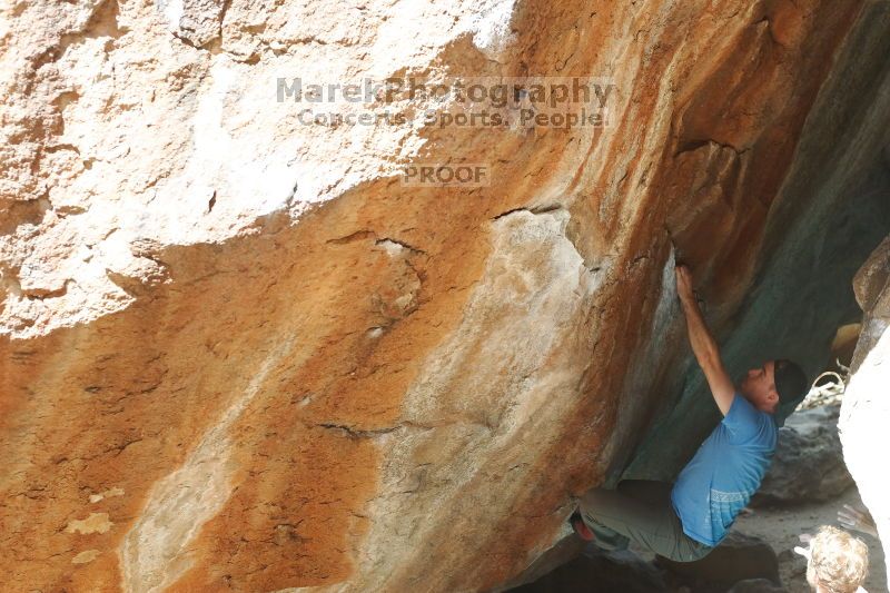 

Filename: SRM_20170311_1125450.jpg
Aperture: f/4.0
Shutter Speed: 1/400
Body: Canon EOS-1D Mark II
Lens: Canon EF 50mm f/1.8 II