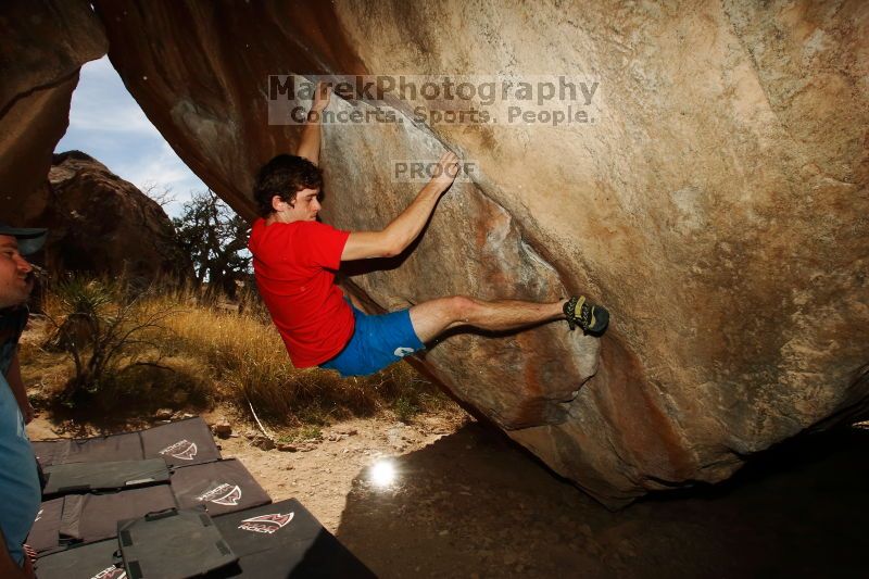 

Filename: SRM_20170311_1129590.jpg
Aperture: f/11.0
Shutter Speed: 1/250
Body: Canon EOS-1D Mark II
Lens: Canon EF 16-35mm f/2.8 L