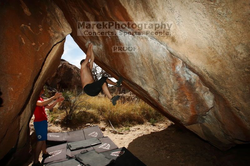 

Filename: SRM_20170311_1156500.jpg
Aperture: f/9.0
Shutter Speed: 1/250
Body: Canon EOS-1D Mark II
Lens: Canon EF 16-35mm f/2.8 L